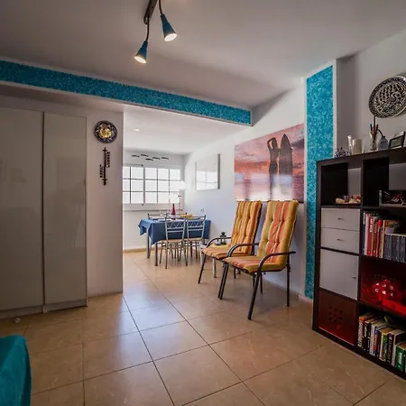 Plaza Vista Mar * Los Abrigos